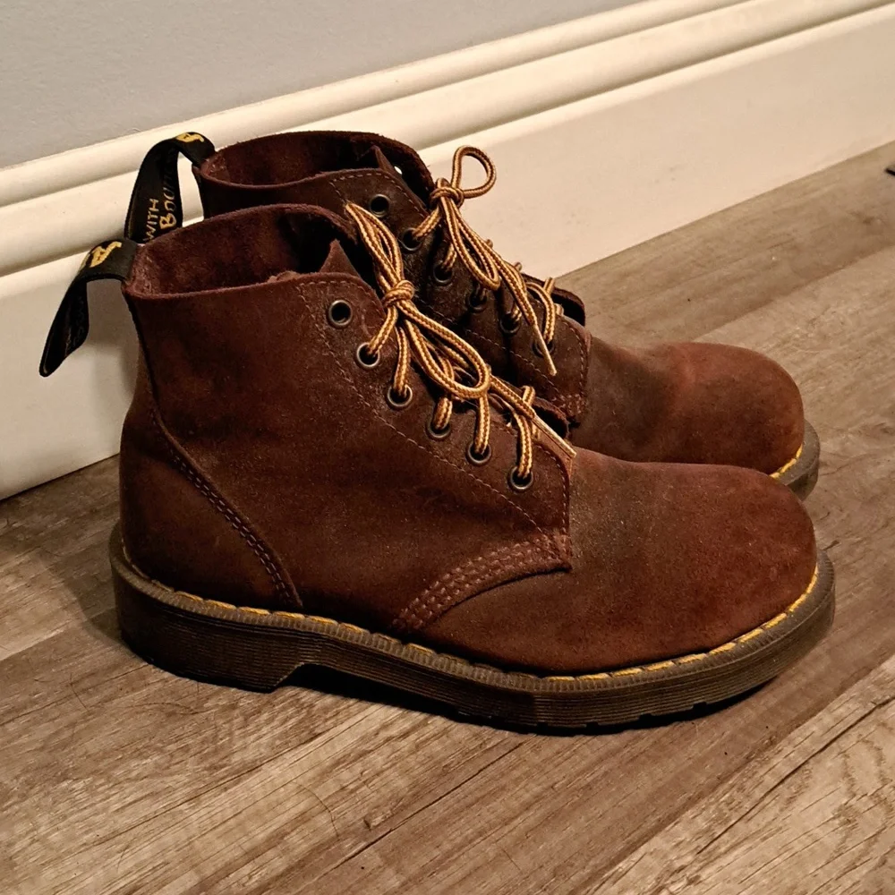 Vintage Dr. Martens Made In England - Picture 4 of 9